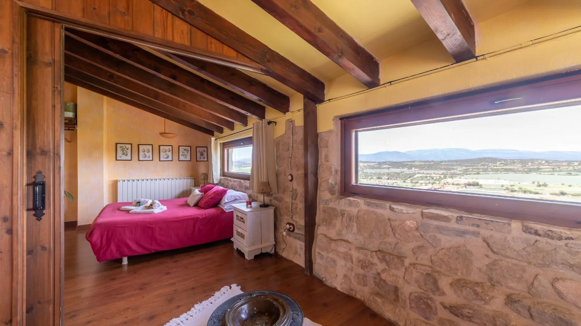 Сasa de vacaciones Villa Cal Paris Rural La Donzell España